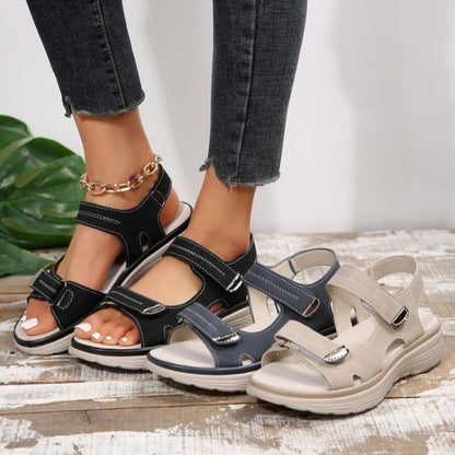 Sandali con Zeppa da Donna con Cinturini a Strappo