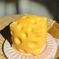 🧀Giocattolo antistress a forma di formaggio gigante – Sollievo terapeutico con una soddisfacente pressione! ✨