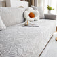🛋️ 50% DI SCONTO! 🌸 Copridivano Jacquard 3D con Camelie Antiscivolo – Eleganza Decorativa, Antiscivolo e Facile da Pulire – Perfetto per una Protezione Stilosa dei Mobili ✨